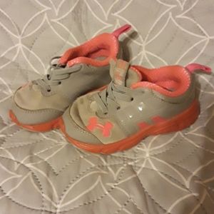 Little girls Under Armour